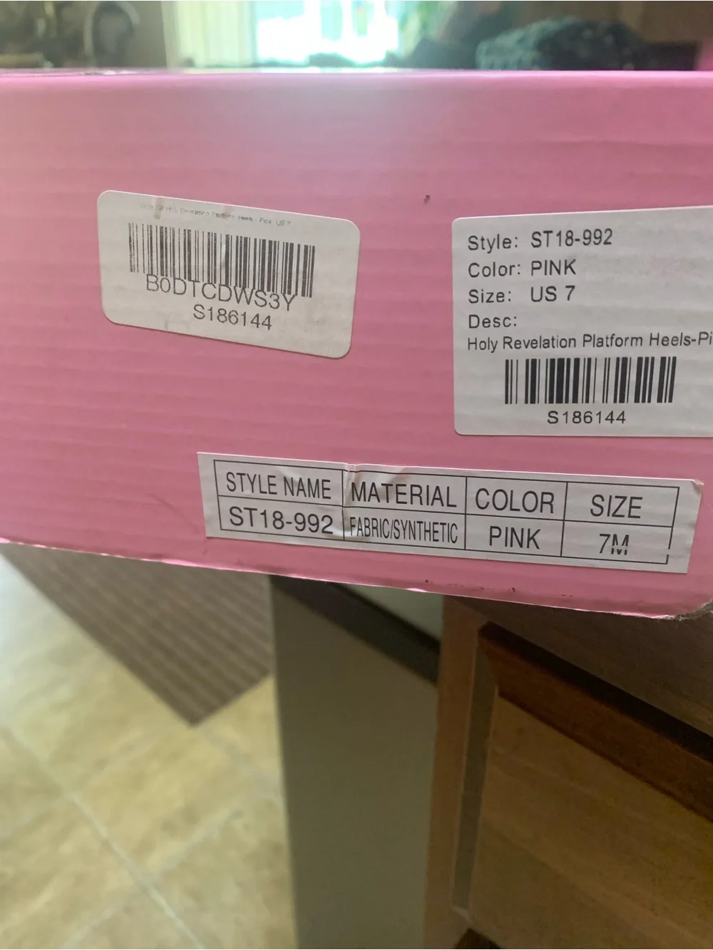 Sugar Thrillz pink size 7 high heel platform